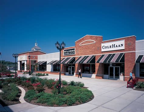 leesburg corner premium outlets va.